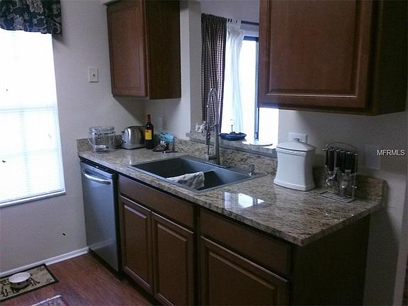 2nd image of 2660 Brandon Cir