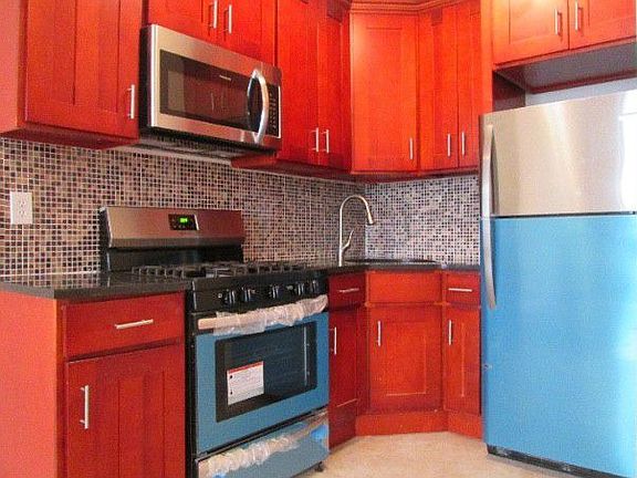3rd image of 12 Seaman Ave #L
