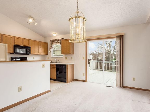 5th image of 5856 Thorngate Dr