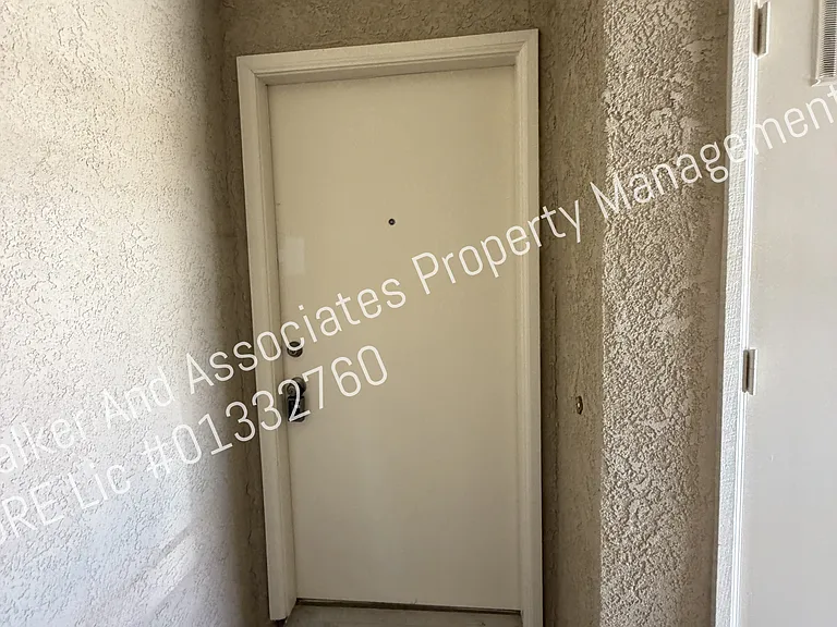 122 Goodwin Rd #1 — Photo 3