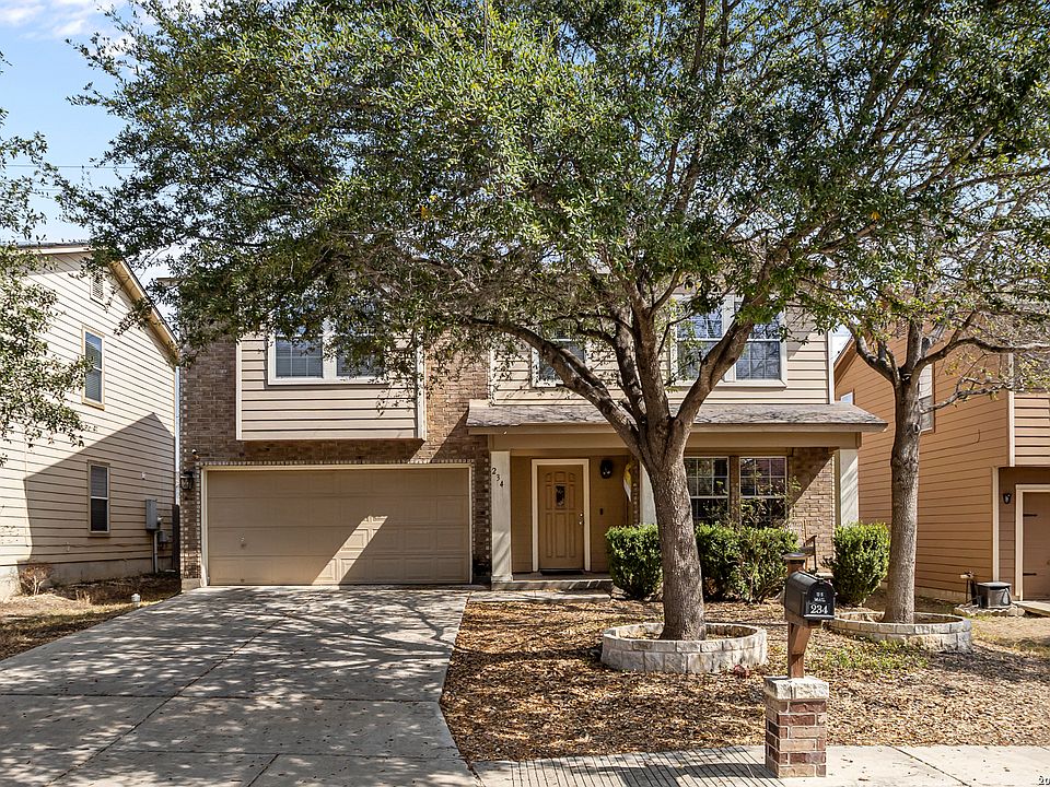 1st image of 234 Spruce Breeze