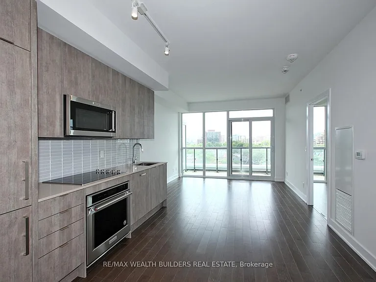 181 Bedford Rd #808 — Photo 5