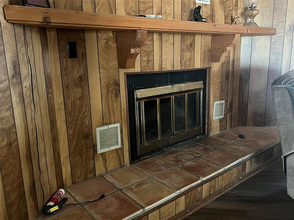 LOT 4 4th St Beeville TX Zillow