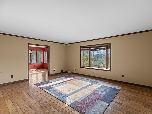 5th image of 3675 Talley Rd