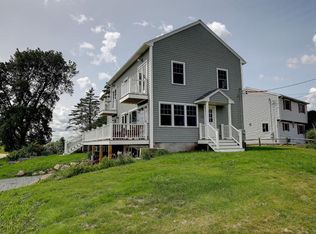 115 Saltaire Ave, Narragansett, RI 02882