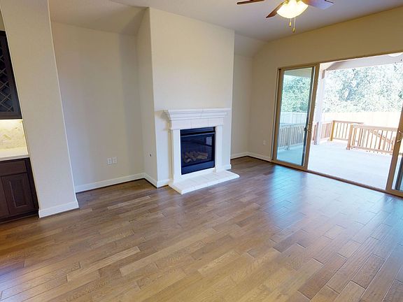 3rd image of 13517 Camp Comfort Ln