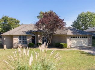 680 Laurel Dr, Greenwood, AR 72936