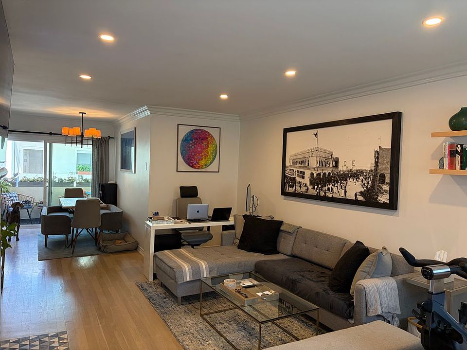 1st image of 1021 5th St APT 210