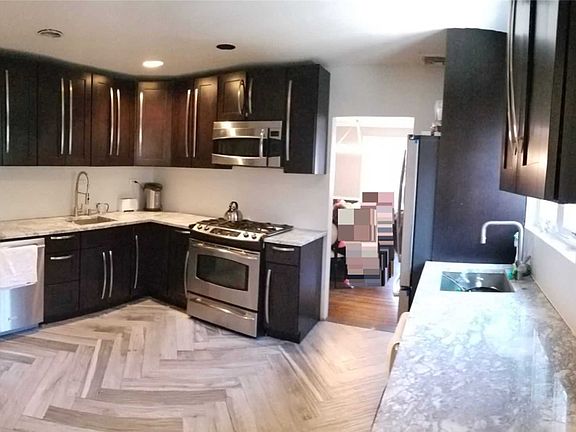 5th image of 75 Sealy Dr