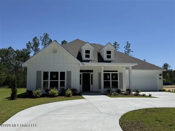 14427 S Swan Rd, Gulfport, MS 39503