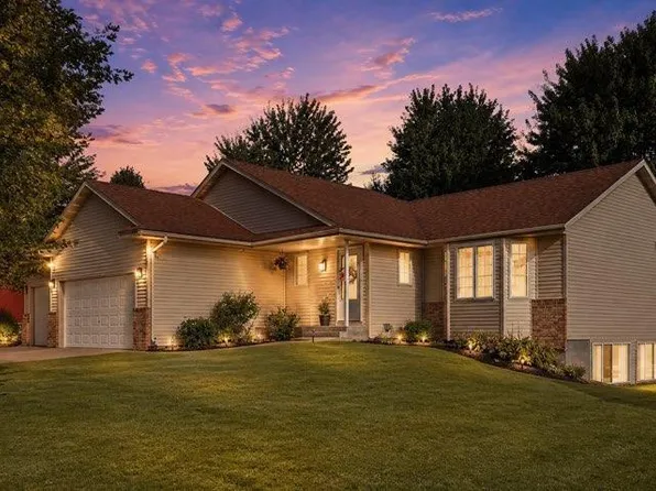 1210 Jadden Ln SE, Owatonna, MN 55060