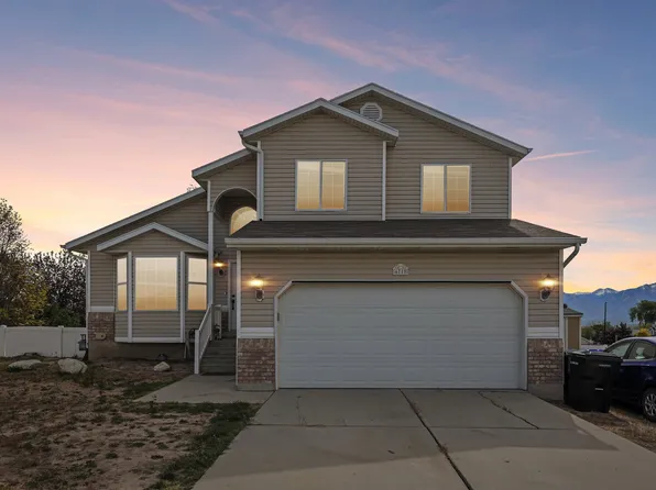 6719 Mountain Aura Dr, West Jordan, UT 84081