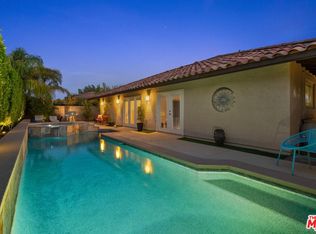 1490 E Racquet Club Rd, Palm Springs, CA 92262