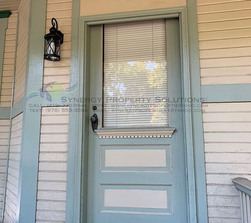 1st image of 63-65 Penn Ave #63