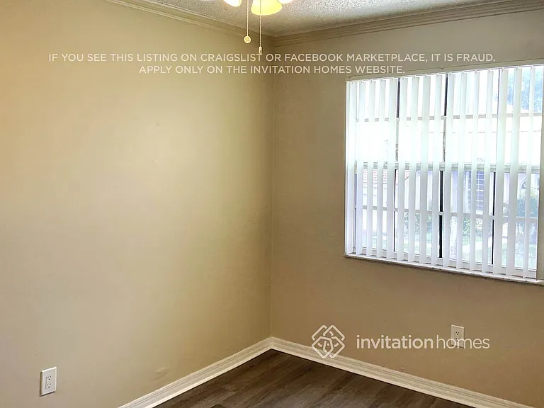 631 Royal Palm Way — Photo 10