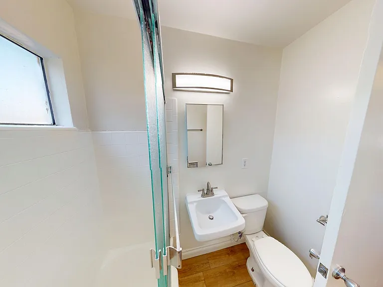 FUL - Fulton Ave Apartments — Photo 13