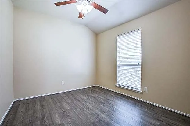 136 Meadow Crest Dr — Photo 35