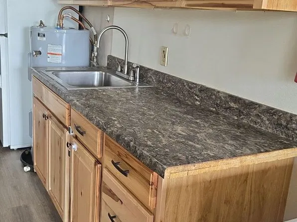510 N Wall Ave, 510 N Wall Ave APT 1, Farmington, NM 87401