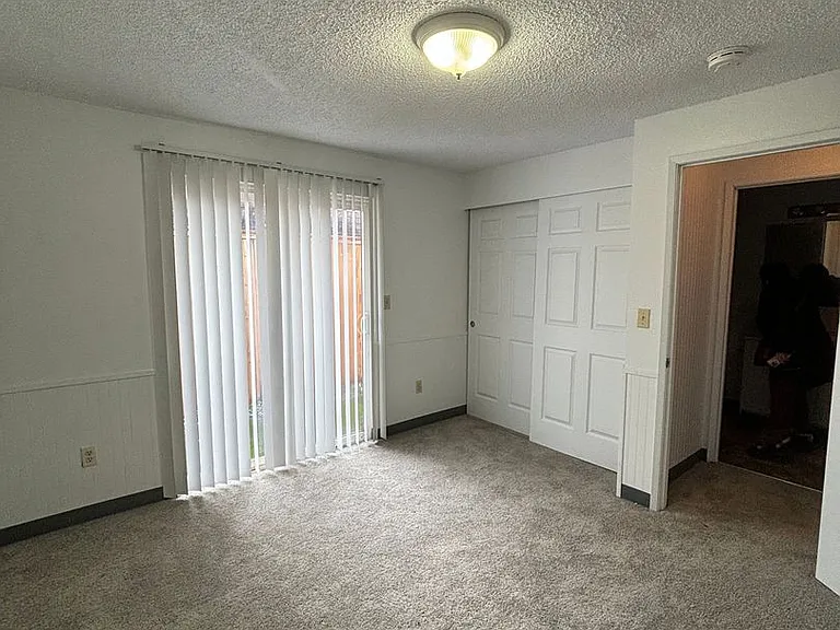 2635-2637 Cascade Pl W — Photo 7
