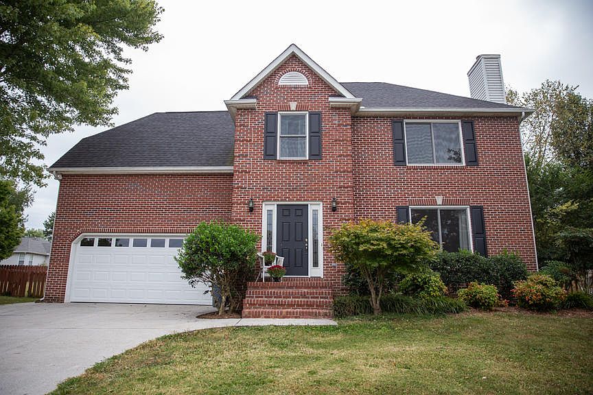 1st image of 2762 Elston Brae Dr