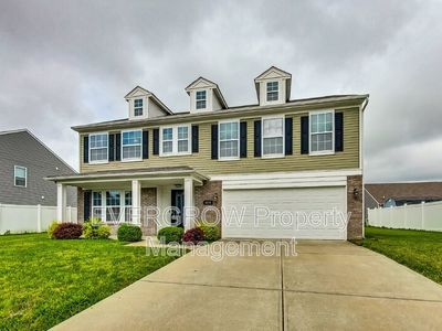 4678 Maplelawn Dr, Columbus, IN, 47203