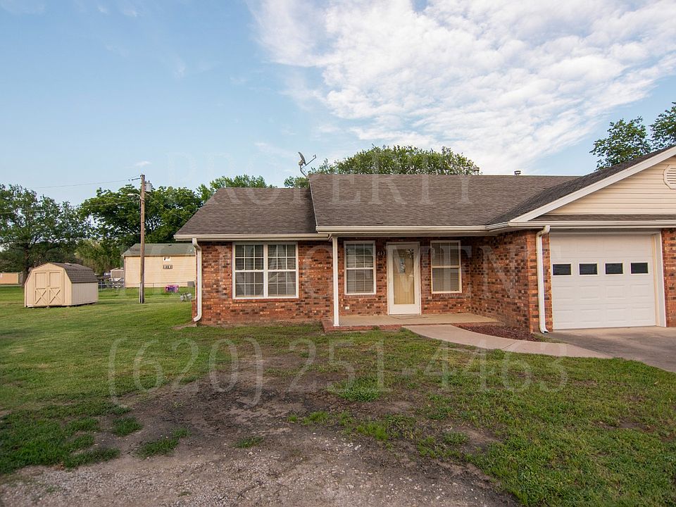 1st image of 813 Shawnee St
