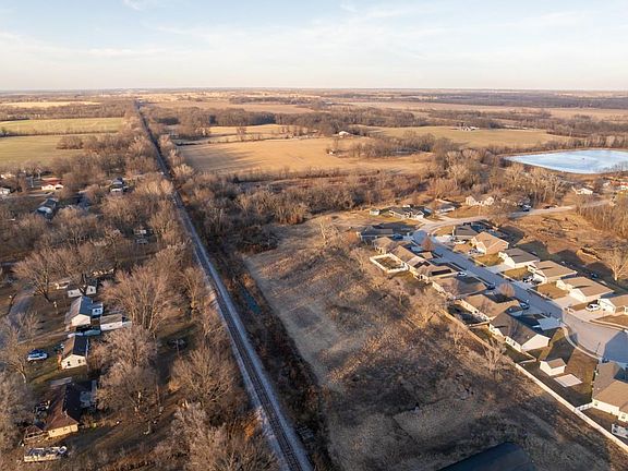 4th image of E State Route A