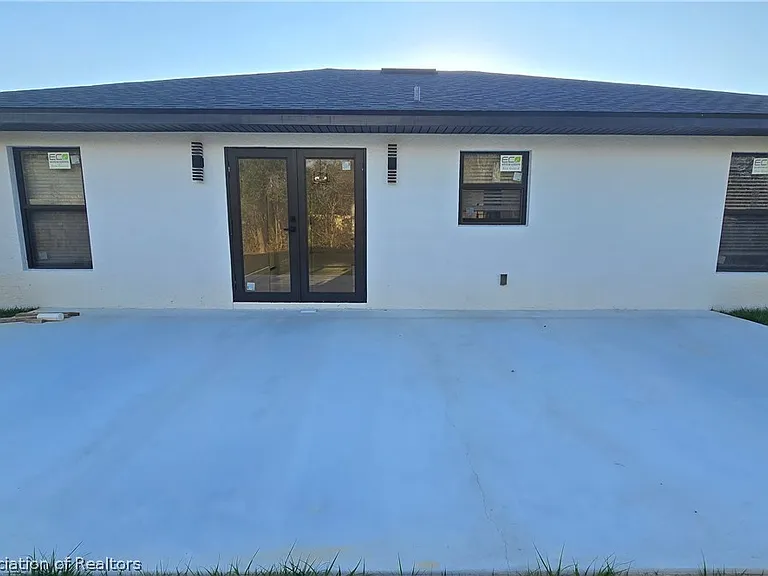 4720 Trout Ave — Photo 27