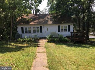 7873 Leymar Rd, Glen Burnie, MD 21060