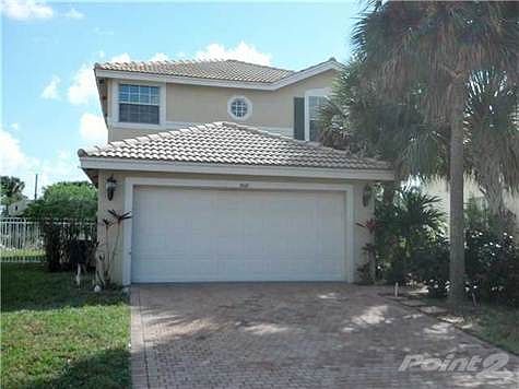 2nd image of 5118 Aurora Lake Cir