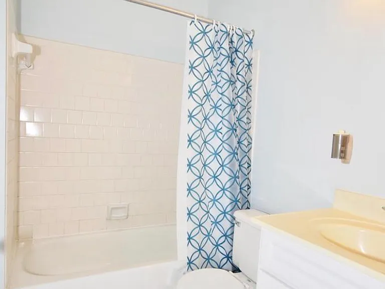 24 Bristow Ct — Photo 13