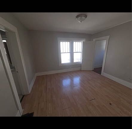 5th image of 1390 N Huron St