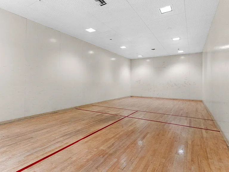 470 N Civic Dr #105 — Photo 49