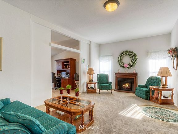 4th image of 14803 122nd Street E #46-47