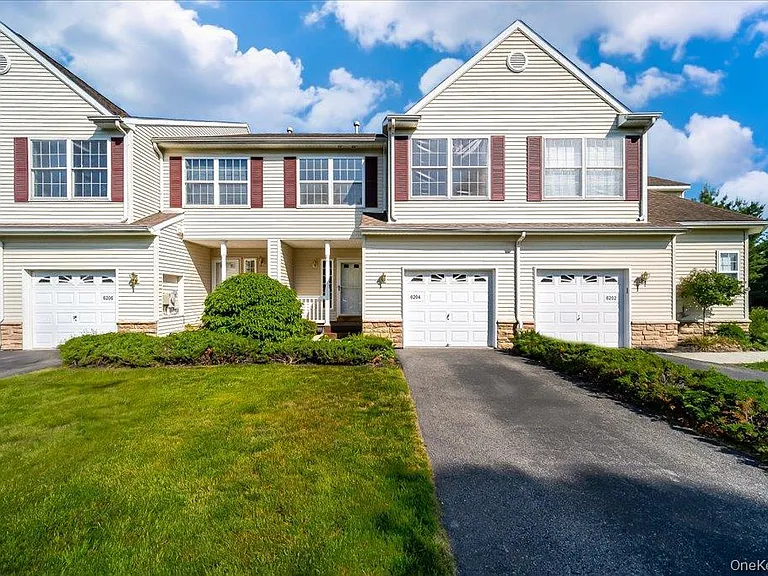 6204 High Ridge Ct — Photo 1