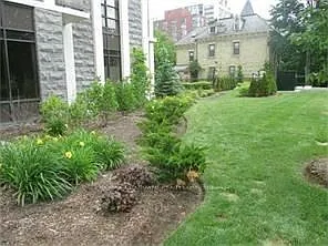 90 Charlton Ave W #503 — Photo 8