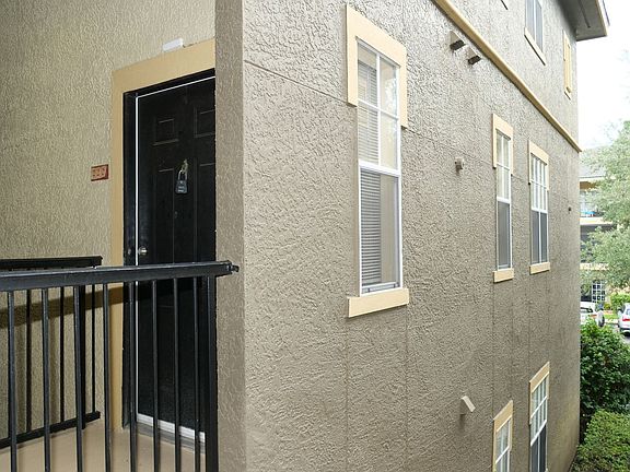 2nd image of 102 Vista Verdi Cir #3220
