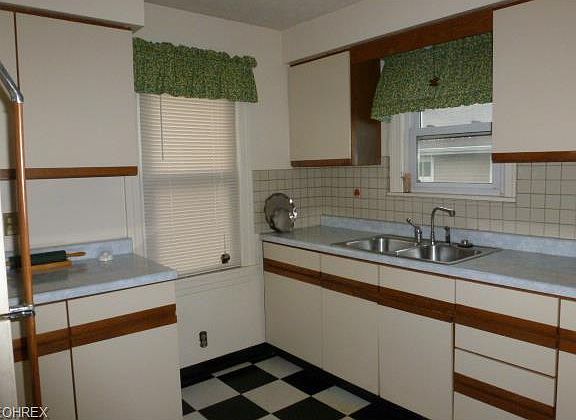 3rd image of 134 Winchester Ave