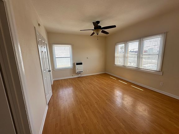 2nd image of 3846 S Grand Ave APT 19