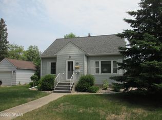 1503 S 10th St, Grand Forks, ND 58201