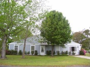 3606 Sutton Dr, Wilmington, NC 28409