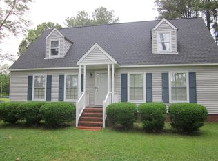 50 Flagstaff Rd, Lancaster, VA 22503