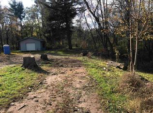 N2339 Smith Rd, Waupaca, WI 54981