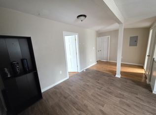 172 Fir St FLOOR 2, Valley Stream, NY 11580