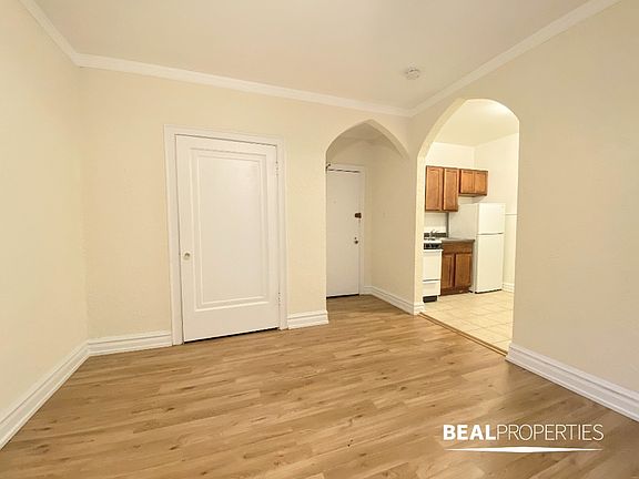 3rd image of 4829 N Damen Ave APT 309
