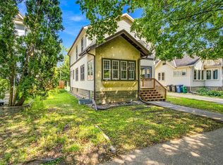 1046 15th Ave SE, Minneapolis, MN 55414
