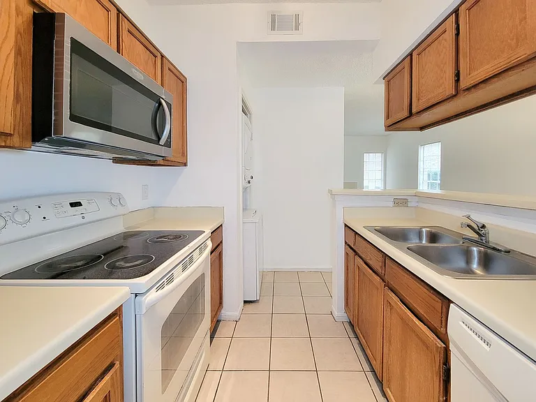 7575 Cambridge St #2405 — Photo 17