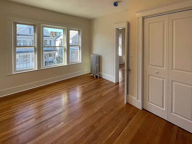 17 Berwick Rd #1 — Photo 5