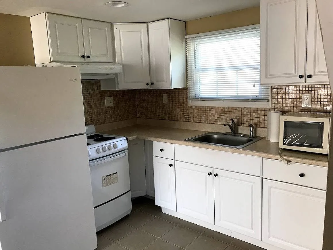 1 bed, 610 sqft, $2,100 — Photo 4