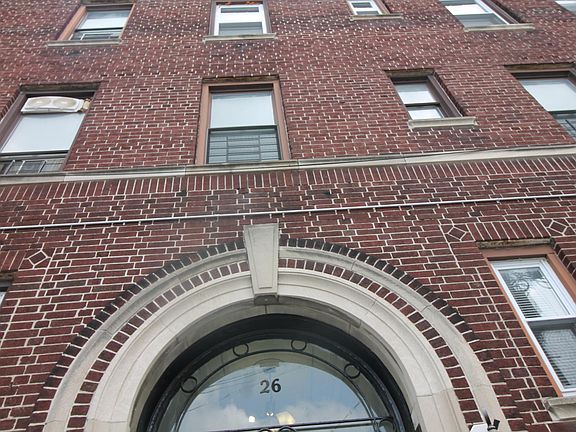2nd image of 67 Stuyvesant Ave #21D